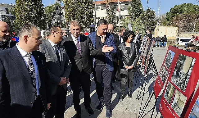 Deprem Haftası’nda Gölcük’te anlamlı sergi