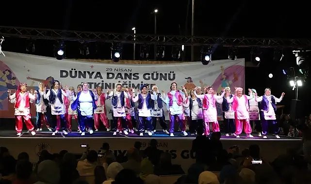 Dikili’de Dünya Dans Günü Coşkusu