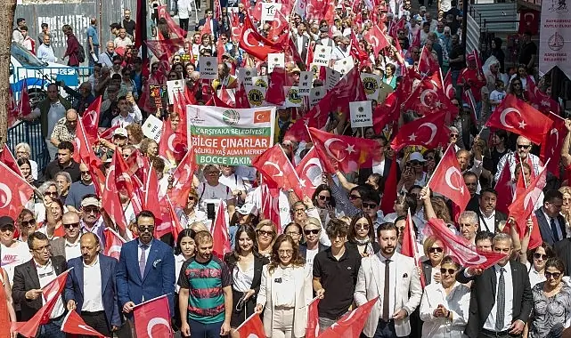 Karşıyaka’da omuz omuza 19 Mayıs yürüyüşü!