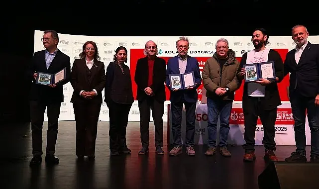 Kitap Fuarı’nda “Şehrengiz” kitabı tanıtıldı