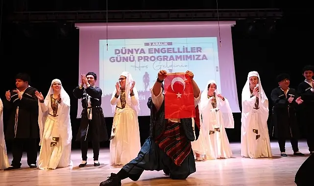 Bayrampaşalı engelliler doyasıya eğlendiler